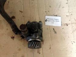 Nasos GUR Mitsubishi Pajero Wagon 4 06-12 (Mitsubishi Padghero vagon 4), 4450A074