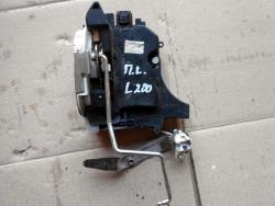 Zamok dveri Mitsubishi L200 05-12 (Mitsubishi L 200), 5715A183