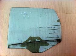 Steklo dveri zadney levoy Mitsubishi Colt 04-12 (Mitsubishi Kolyt), 5736A157