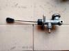 Glavnyy cilindr scepleniya Mitsubishi L200 05-12 (Mitsubishi L 200), 2345A015